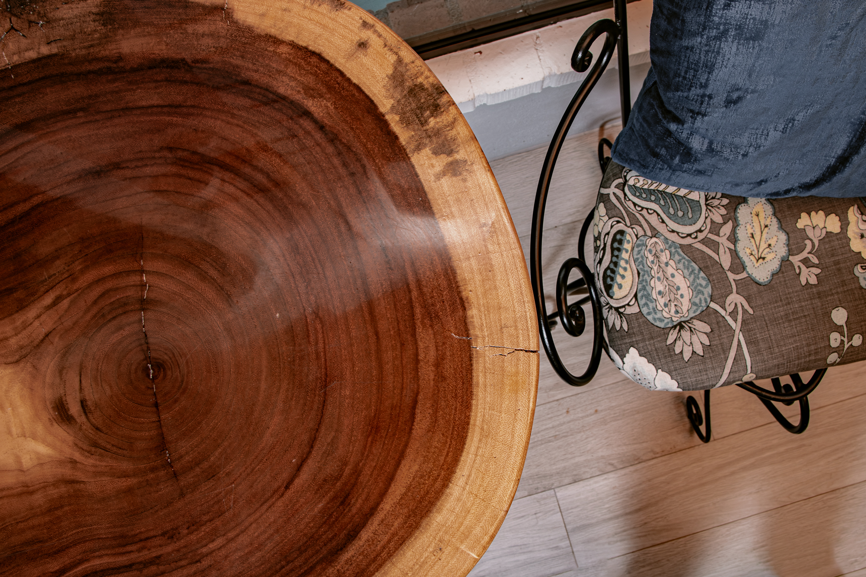 San Sebastian Forest table detail 3