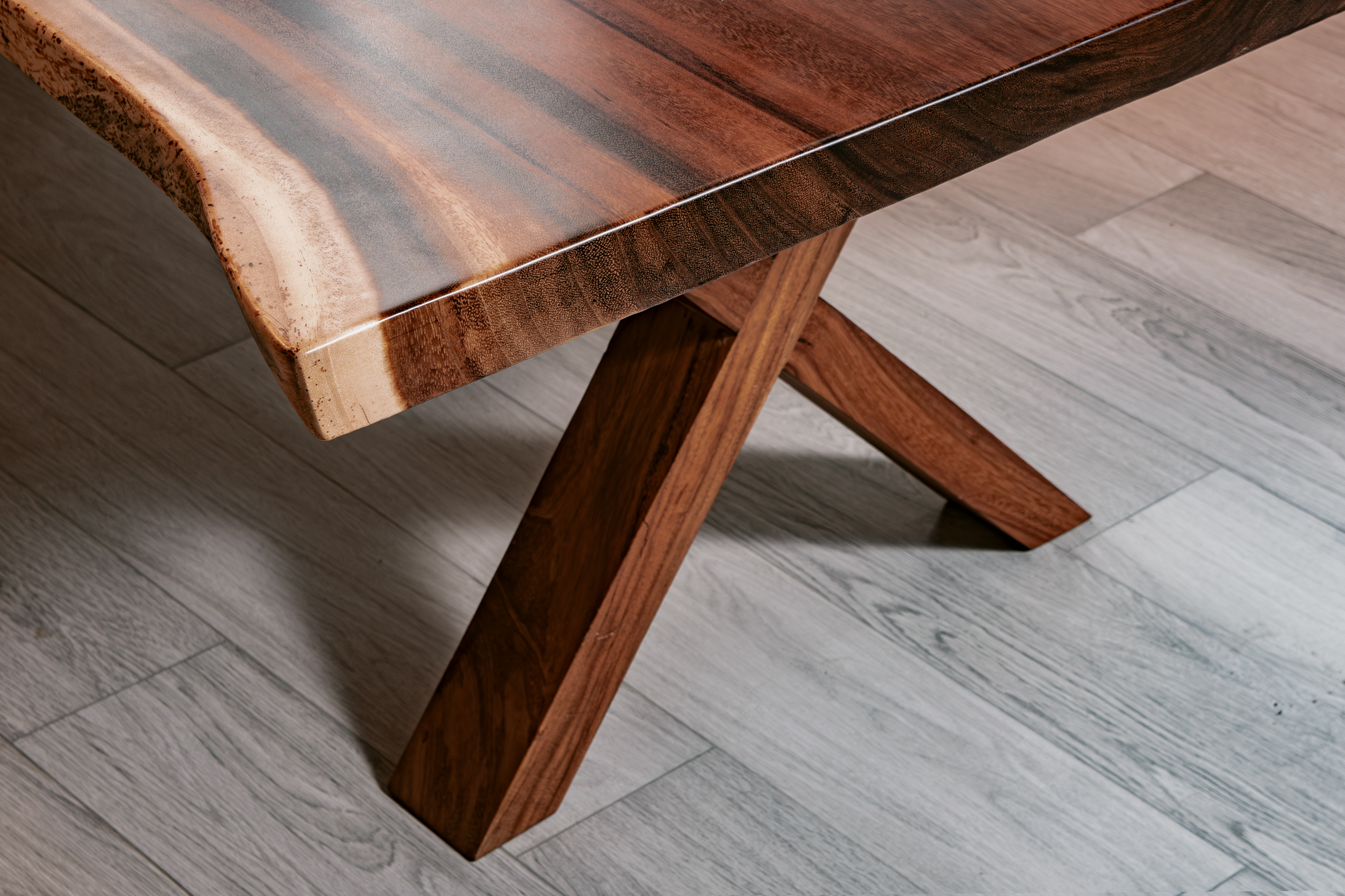 San Sebastian Forest table detail 6